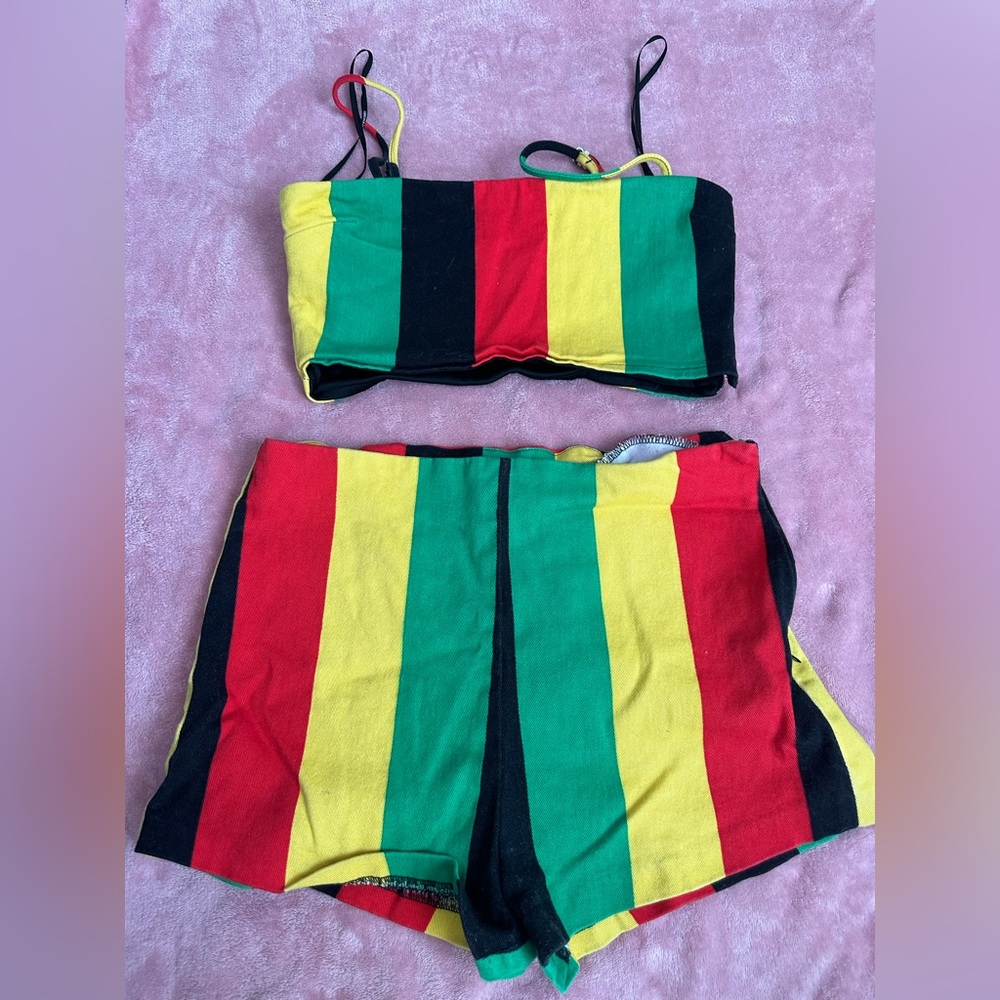 Two piece set